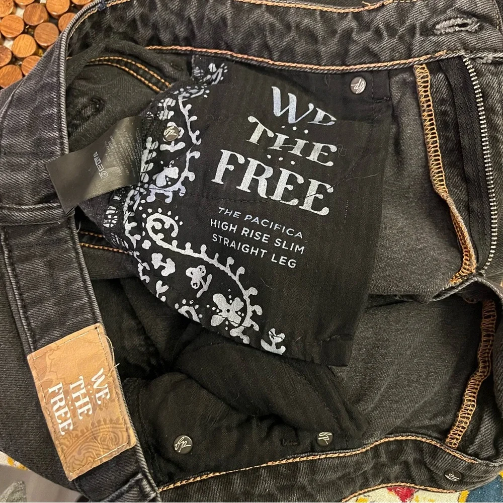 Free People Womens Black High Rise Pacifica Straight Size 27